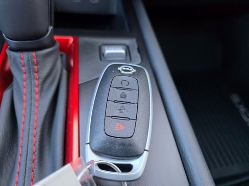 New 2026 Nissan Kicks SR image 26