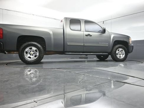 Used 2011 Chevrolet Silverado 1500 LT w/ All-Star Edition RWD image 36