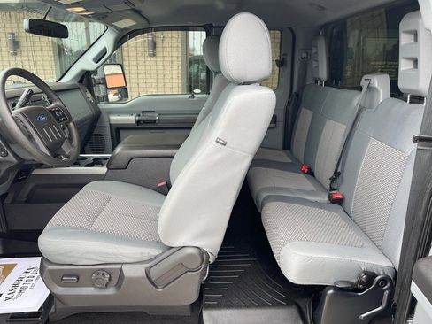 Used 2015 Ford F250 XLT w/ XLT Value Package image 38