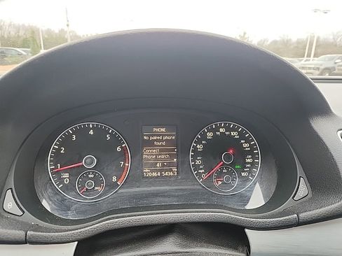 Used 2012 Volkswagen Passat 2.5 SE image 10