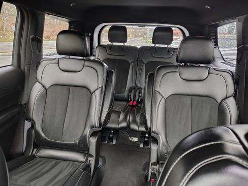 Certified 2024 Jeep Grand Cherokee L Altitude image 23