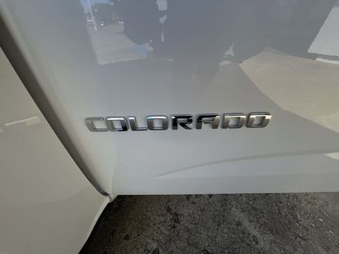 Certified 2018 Chevrolet Colorado LT w/ LT Convenience Package image 29