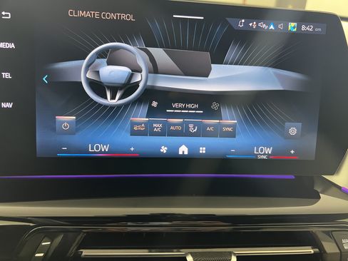 Used 2024 BMW X1 xDrive28i w/ Convenience Package AWD/4WD image 21