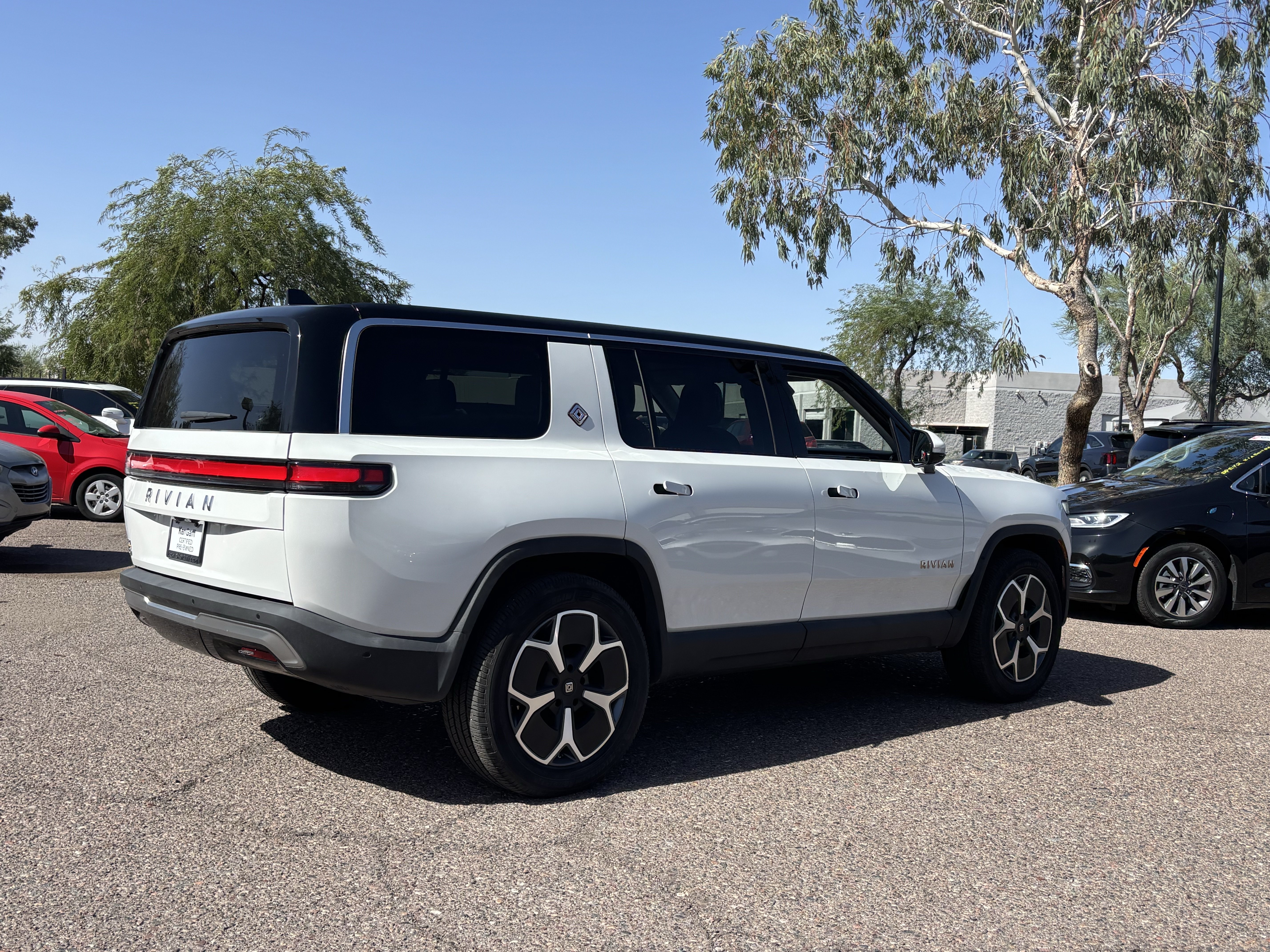 Used 2023 Rivian R1S Adventure Quad AWD/4WD image 3