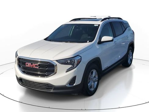 Certified 2021 GMC Terrain SLE w/ Driver Convenience Package FWD image 2