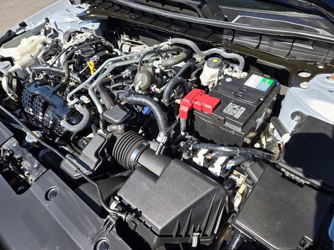 Used 2023 Nissan Altima 2.5 SL FWD image 21