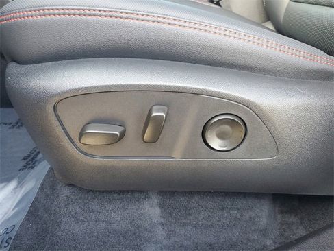 Certified 2024 Chevrolet Traverse RS w/ LPO, Floor Liner Package image 5