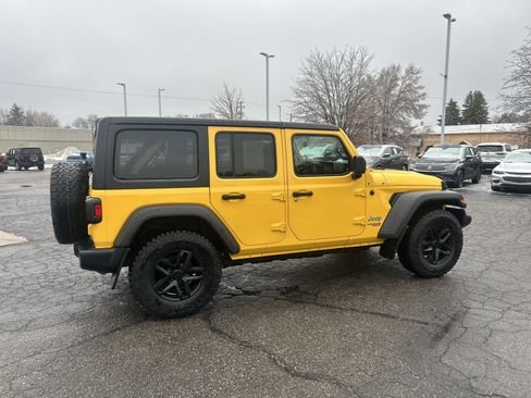 Used 2021 Jeep Wrangler Unlimited Sport w/ Dual Top Group image 3