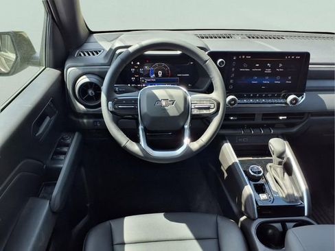New 2026 Chevrolet Colorado Trail Boss AWD/4WD image 11