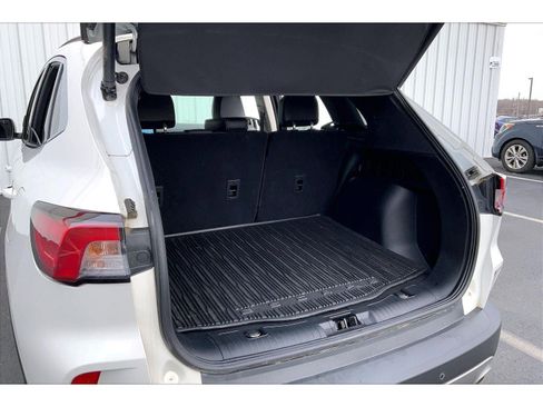 Used 2022 Ford Escape Titanium w/ Titanium Elite Package image 27