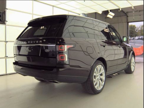 Used 2019 Land Rover Range Rover HSE AWD/4WD image 2