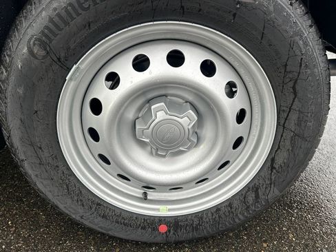 New 2025 Ford Maverick XL w/ Equipment Group 101A image 23