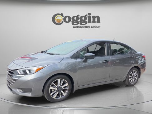 Used 2024 Nissan Versa S w/ S Plus Package FWD image 1