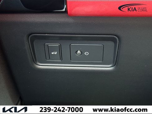 Used 2021 Land Rover Range Rover Sport HST image 36