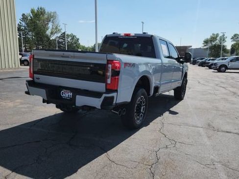 Used 2026 Ford F350 Platinum AWD/4WD image 7