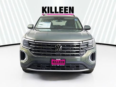 New 2026 Volkswagen Atlas SE FWD image 2