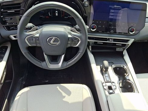 Used 2025 Lexus RX 350 Premium w/ Accessory Package (Z1) AWD/4WD image 13
