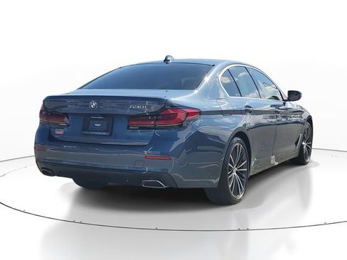 Used 2023 BMW 530i 530i w/ Premium Package image 4
