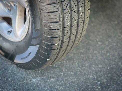 Used 2004 Toyota Tacoma 4x4 Xtracab w/ SR5 Pkg image 10