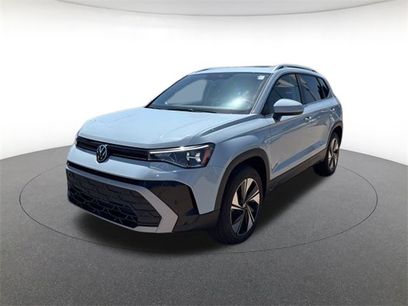 New 2025 Volkswagen Taos SE