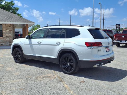 Used 2022 Volkswagen Atlas SE AWD/4WD image 3