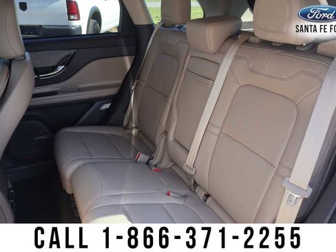 Used 2023 Lincoln Corsair FWD image 16