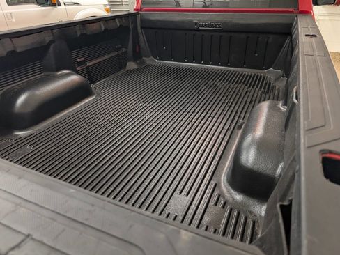 Used 2017 Toyota Tundra SR image 15