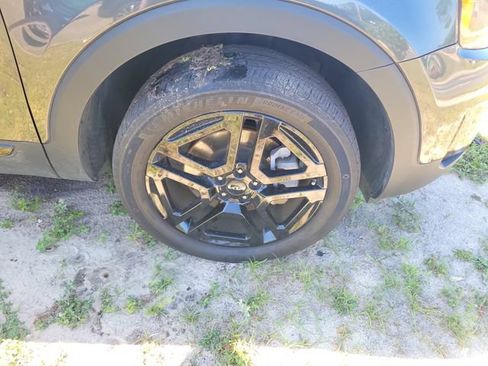 Used 2024 Kia Telluride SX X-Line AWD/4WD image 6