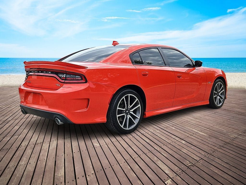 Used 2023 Dodge Charger R/T RWD image 4