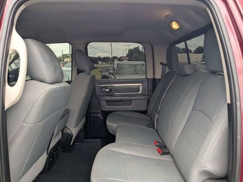 Used 2020 RAM 1500 Classic SLT RWD image 13