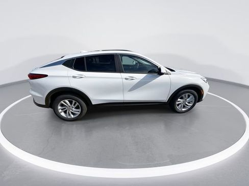 New 2026 Buick Envista Sport Touring FWD image 9