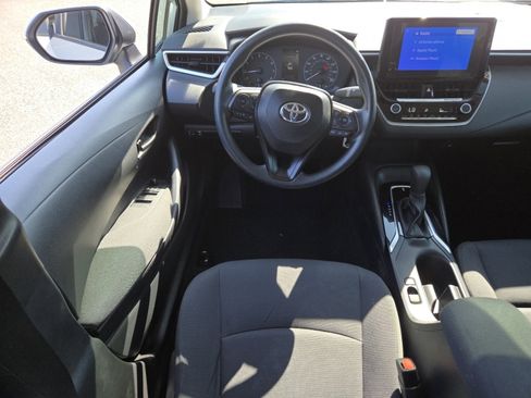 Used 2024 Toyota Corolla LE image 24