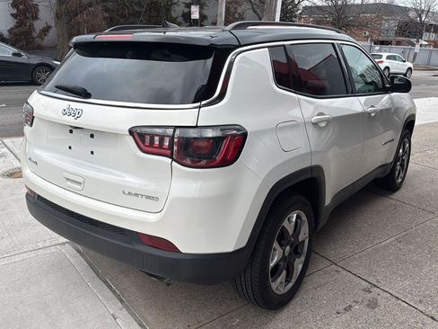 Used 2018 Jeep Compass Limited image 8