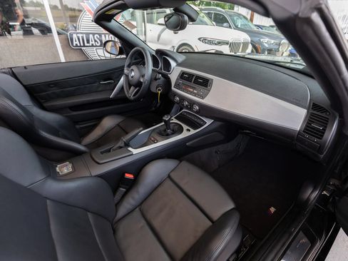 Used 2006 BMW M Roadster RWD image 26