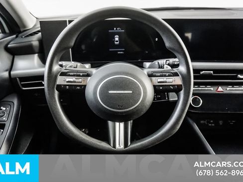 Used 2025 Hyundai Sonata SEL FWD image 24