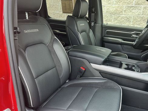 Used 2026 RAM 1500 Laramie w/ Chrome Appearance Group AWD/4WD image 21