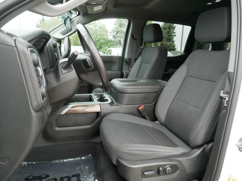 Certified 2022 Chevrolet Silverado 1500 LT Trail Boss w/ Safety Package AWD/4WD image 35