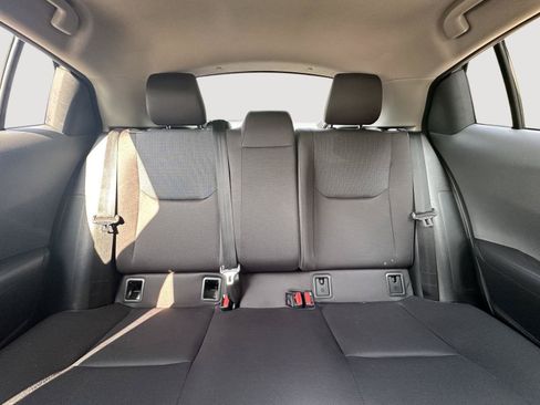Used 2025 Toyota Prius LE FWD image 14