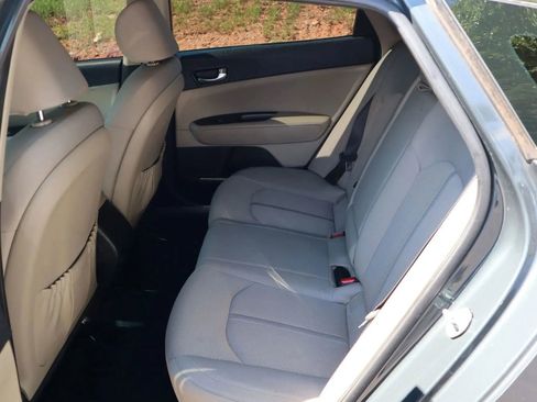 Used 2016 Kia Optima LX image 11