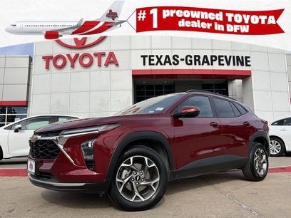 Used 2025 Chevrolet Trax LT