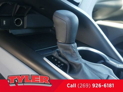 Used 2021 Toyota Camry LE FWD image 31