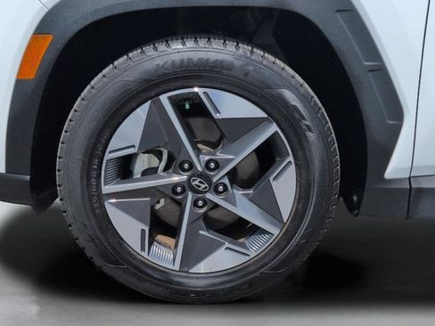 Certified 2025 Hyundai Tucson SEL FWD image 25