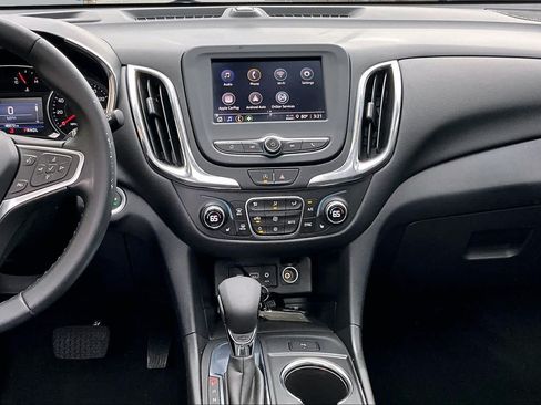 Used 2023 Chevrolet Equinox LT FWD image 7