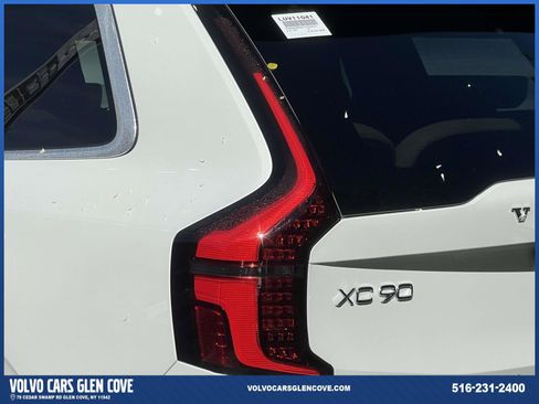 Used 2026 Volvo XC90 B6 Plus w/ Protection Package Premier AWD/4WD image 9