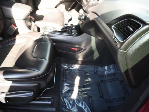 Used 2021 Jeep Cherokee Trailhawk w/ Comfort/Convenience Group image 25