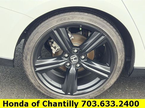 Used 2024 Honda Accord Sport image 32