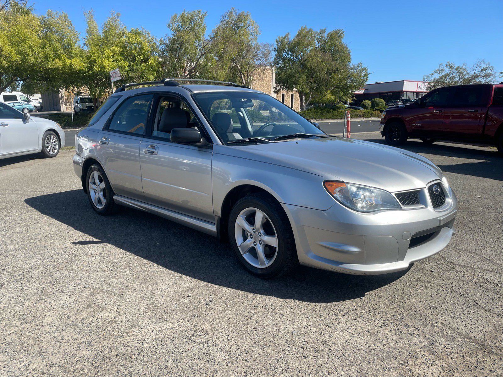 Used 2006 Subaru Impreza 2.5i AWD/4WD image 2