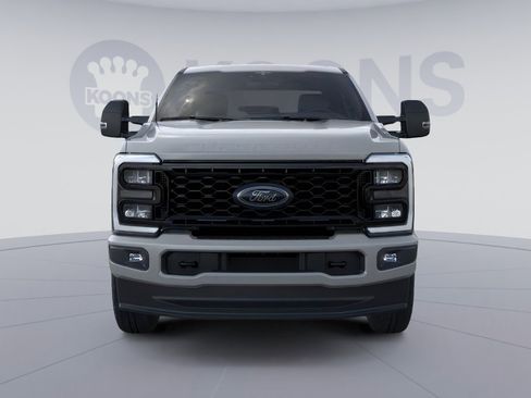 New 2026 Ford F250 XLT w/ XLT Premium Package image 8
