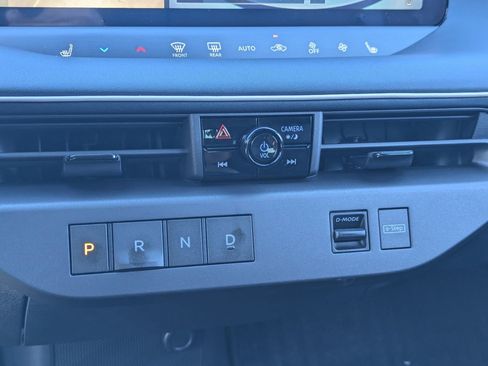 New 2026 Nissan Leaf SV+ FWD image 18