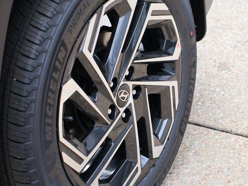 New 2026 Hyundai Tucson Limited image 10